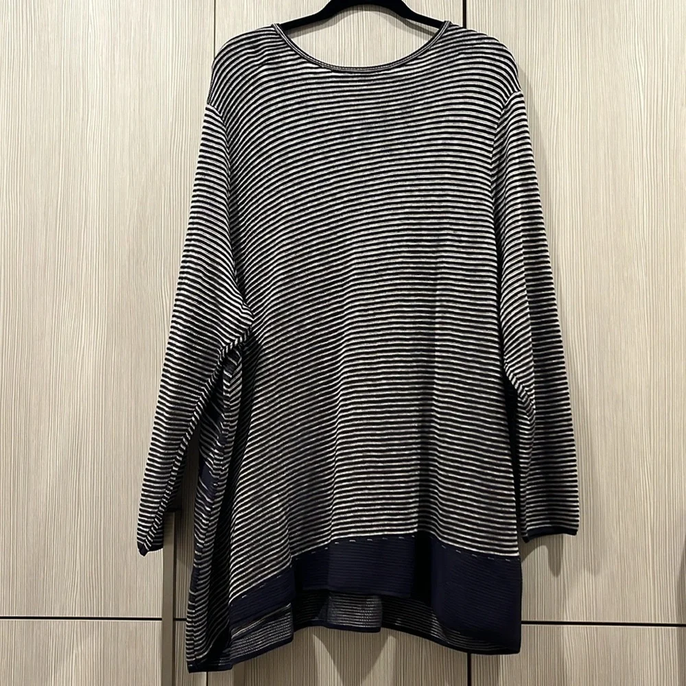 Nic+Zoe | Blue &‎ Grey Textured Zebra Sweater | Plus Size (Est. 3X)